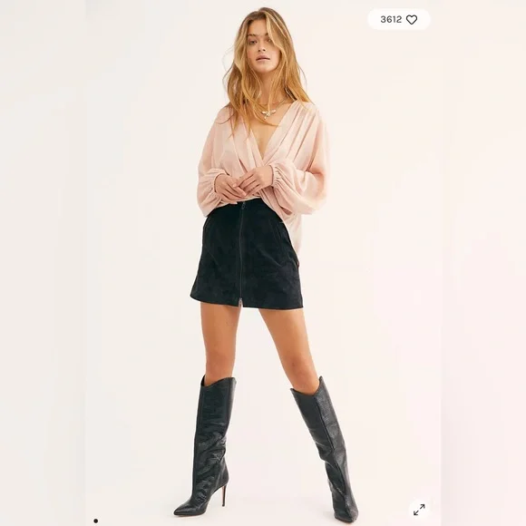 NWT FREE PEOPLE Check On It Light Pink Wrap Top Size Medium - Picture 3 of 16